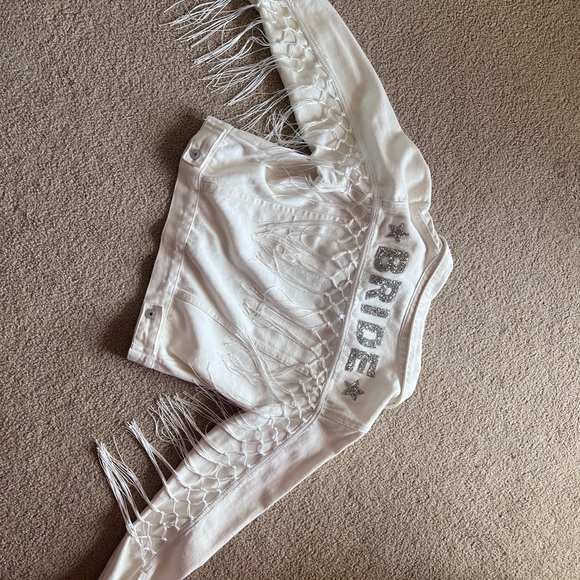 Bride Jacket - Picture 4 of 7